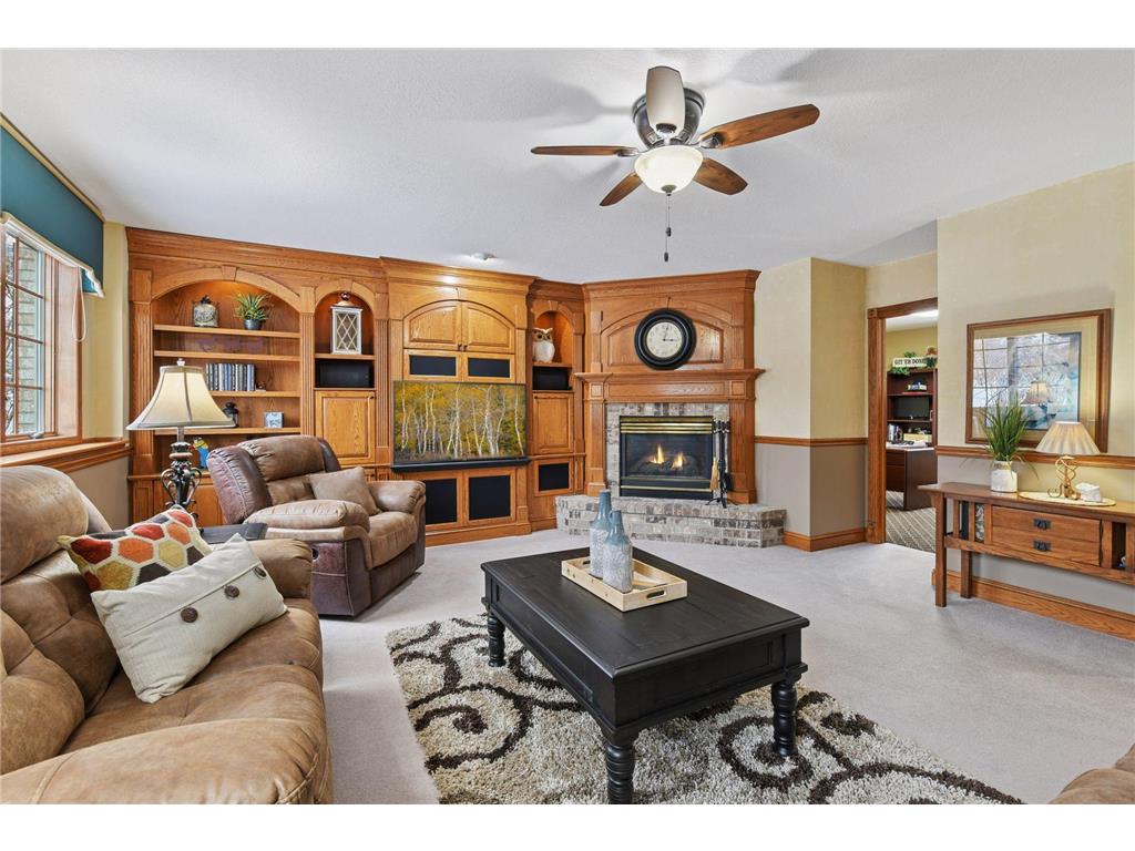 305 Pondview Lane Chaska MN 55318 7026810 image33