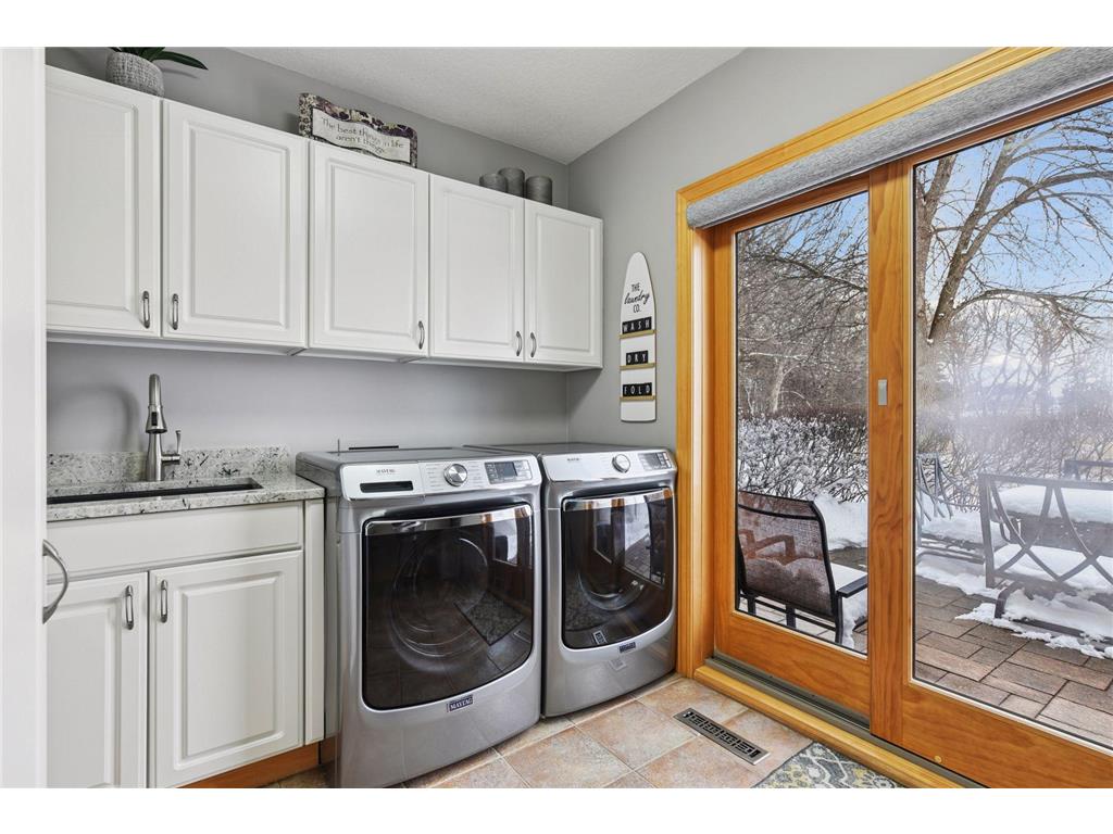 305 Pondview Lane Chaska MN 55318 7026810 image37