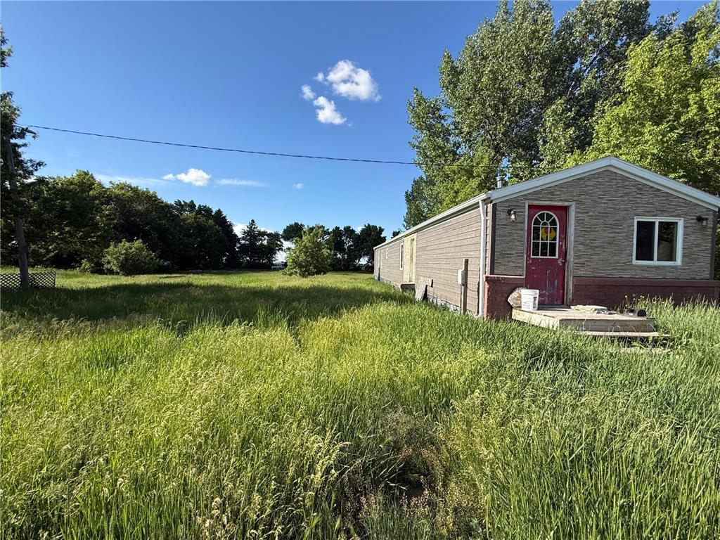 305 Roberts Street Webster ND 58382 7097020 image1