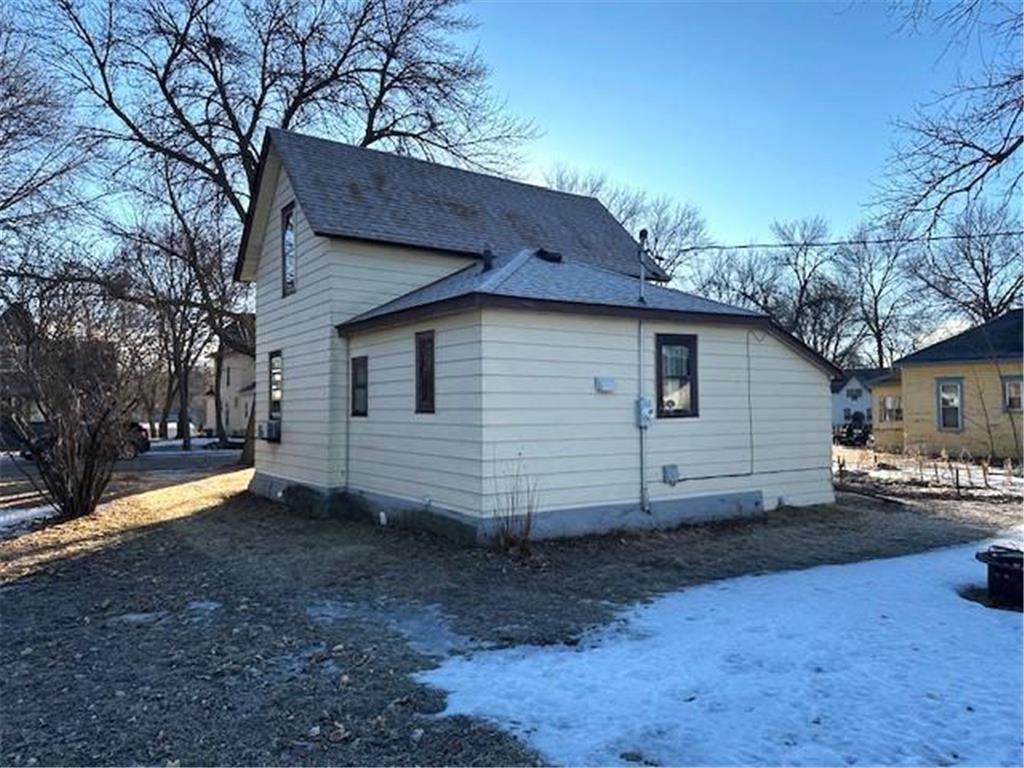 305 S 8th Street Montevideo MN 56265 7019867 image4