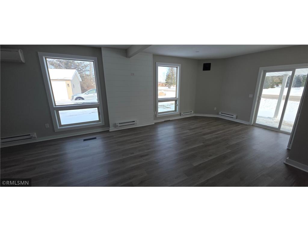 305 S Hill Avenue Ogilvie MN 56358 7000455 image8