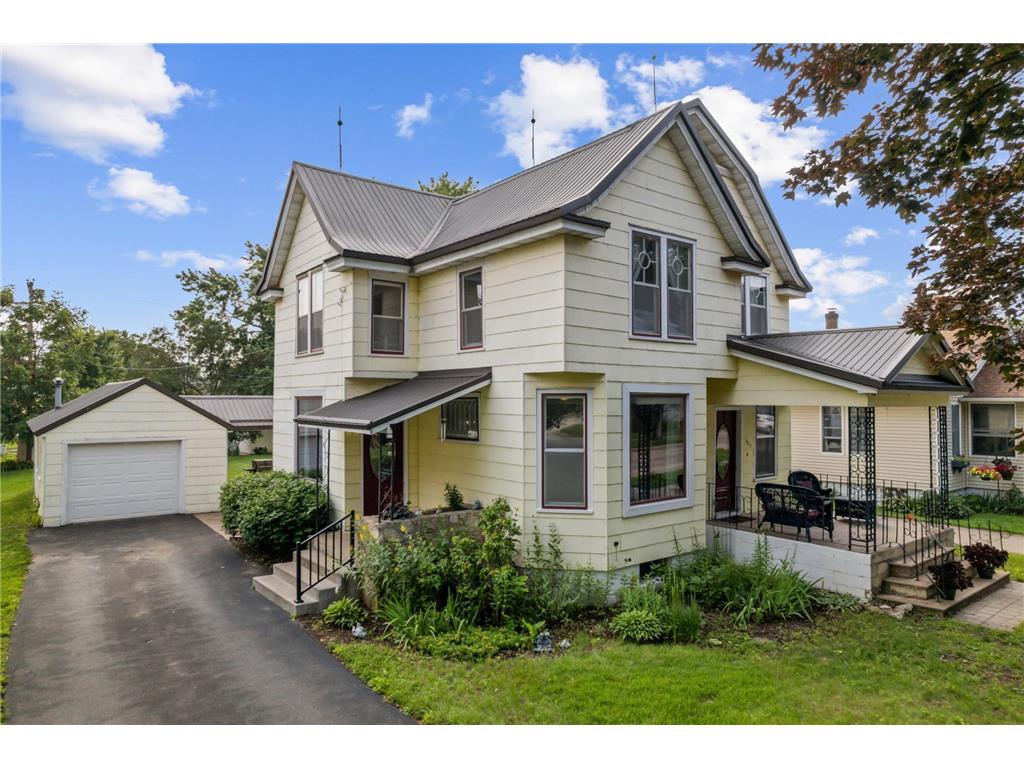 305 S Main Street Cochrane WI 54622 6651869 image1