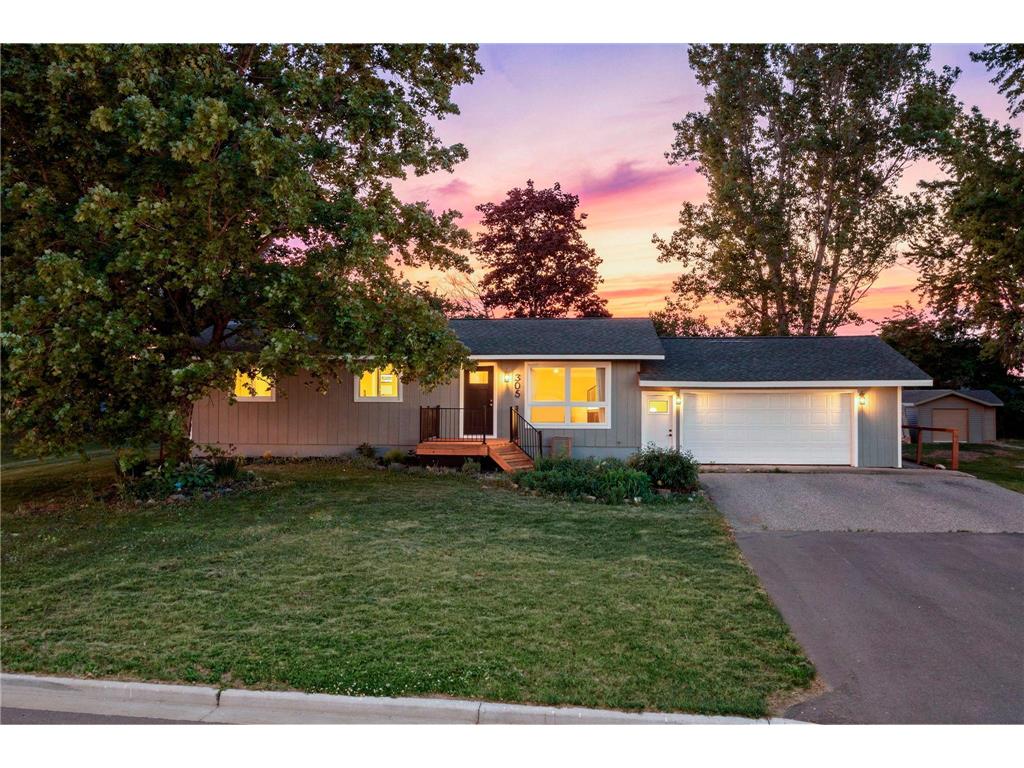 305 Spruce Drive Woodville WI 54028 7080672 image1