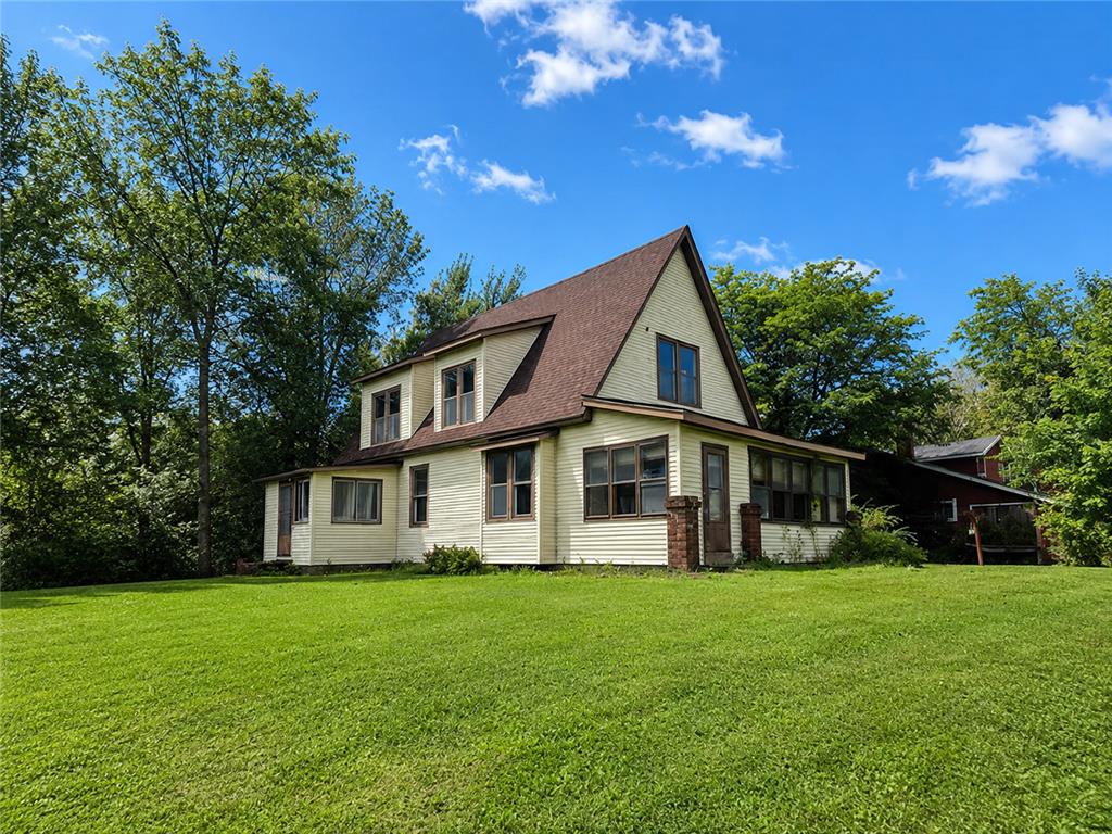 305 State Highway 35 East Farmington WI 54020 7096059 image1