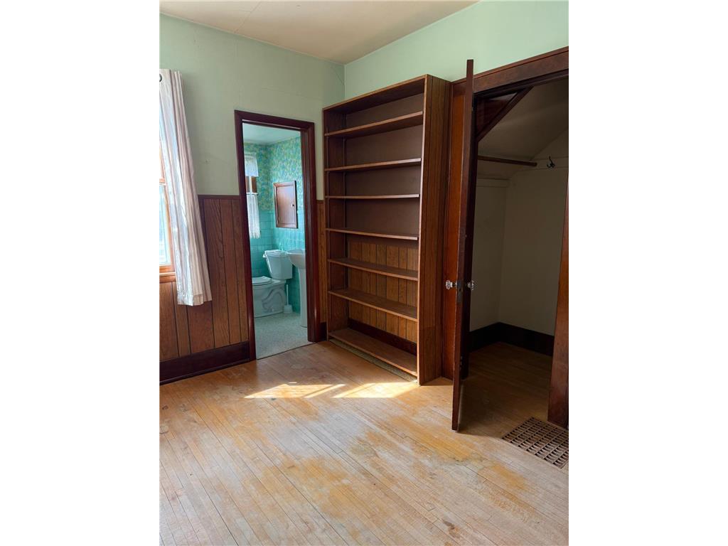 305 Summit Street SE Sleepy Eye MN 56085 7056491 image14