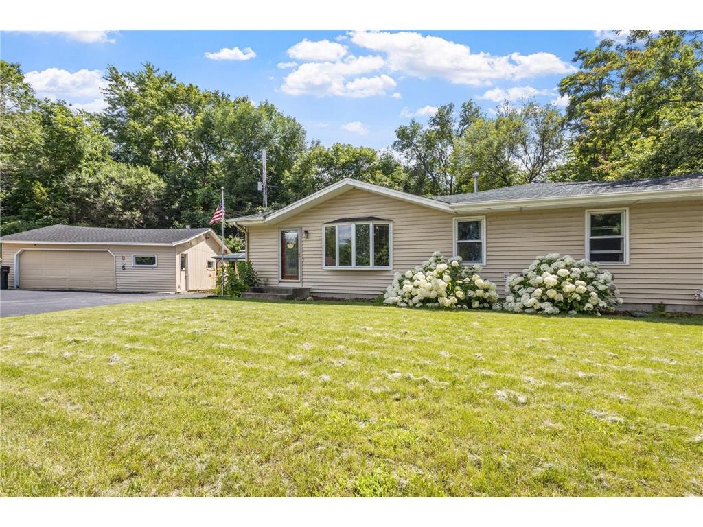 305 Trilane Circle, Norwood Young America, MN, 55397 MLS 6561816 Edina Realty