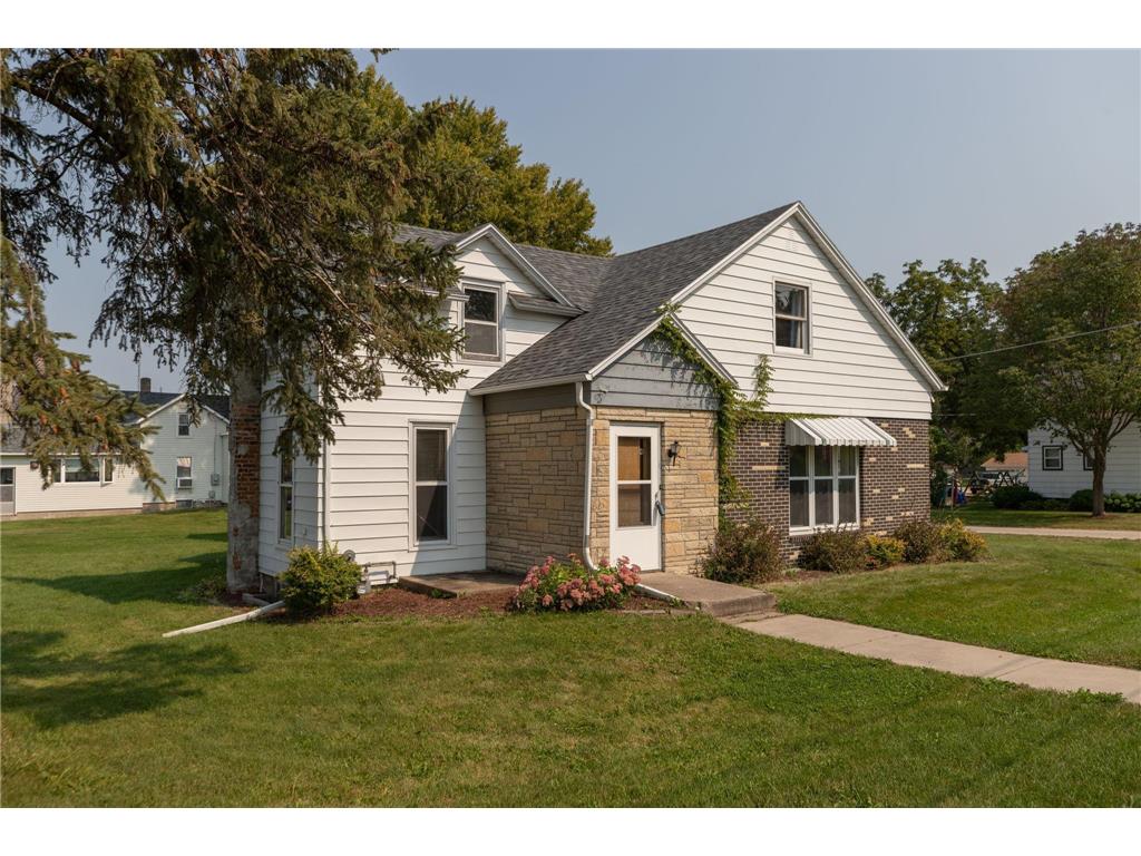 305 W Eyota Street Dover MN 55929 6597348 image1