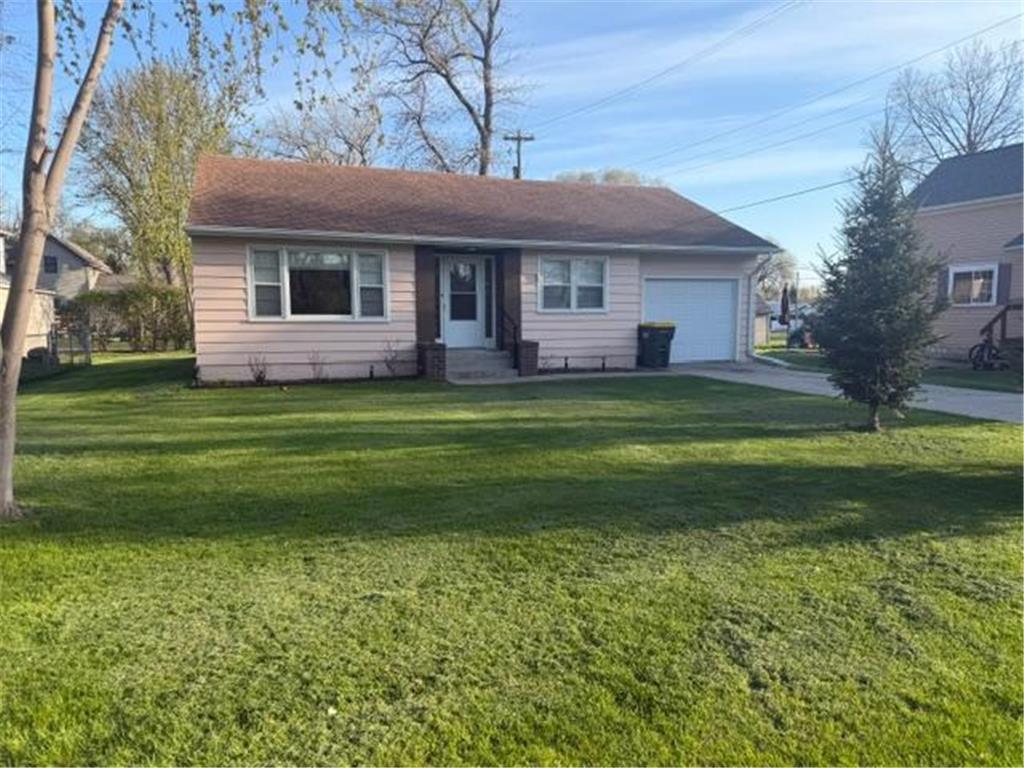 305 W Pacific Avenue Atwater MN 56209 7073321 image1