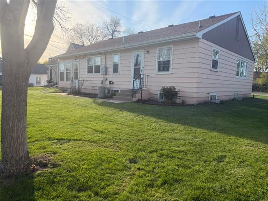 305 W Pacific Avenue Atwater MN 56209 7073321 image21