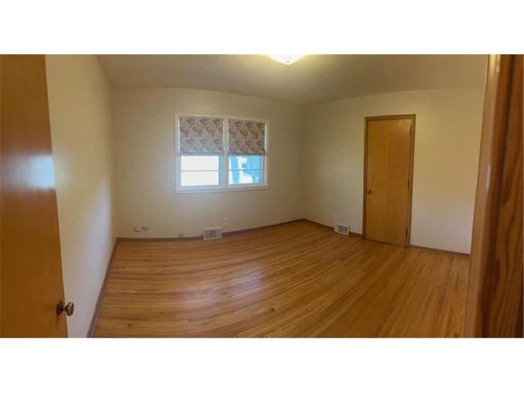 305 W Pacific Avenue Atwater MN 56209 7073321 image9