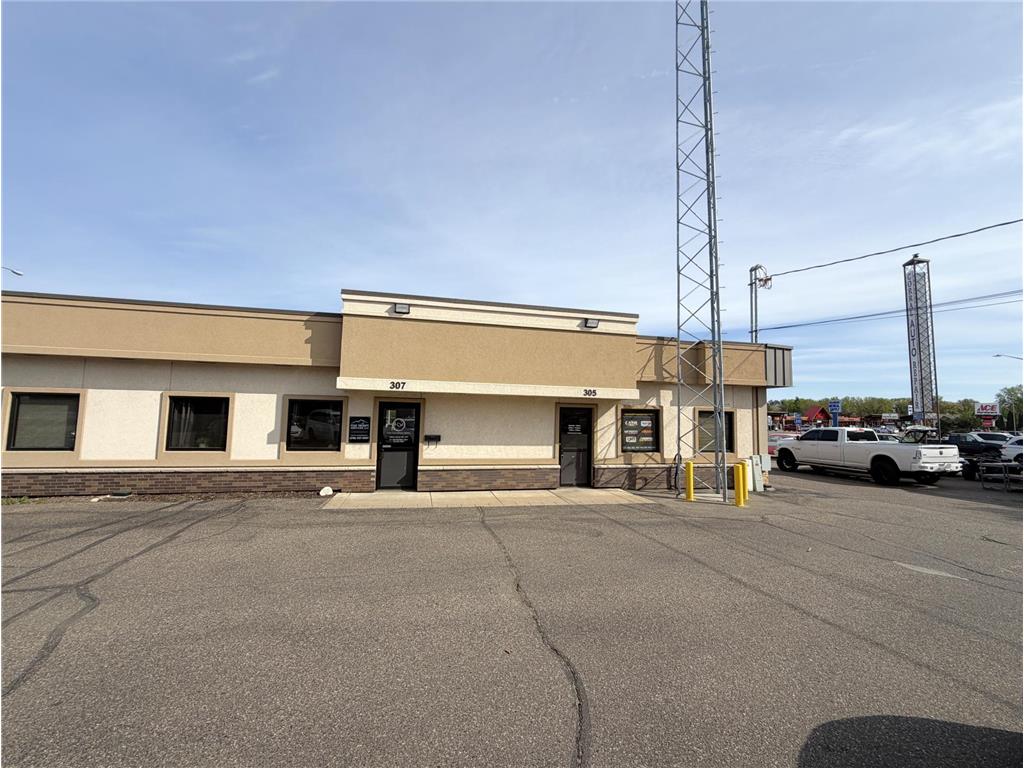 305 W Washington Street Brainerd MN 56401 7084571 image5