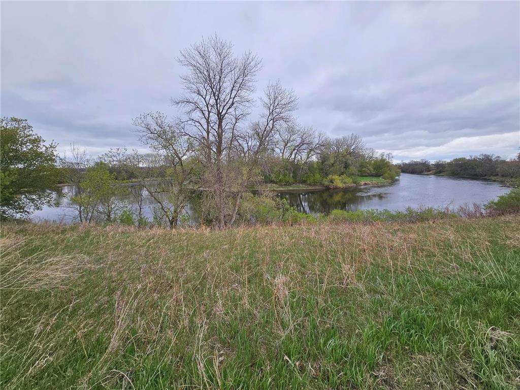 305 Water Avenue S Saint Hilaire MN 56754 - Red Lake River 7077188 image3