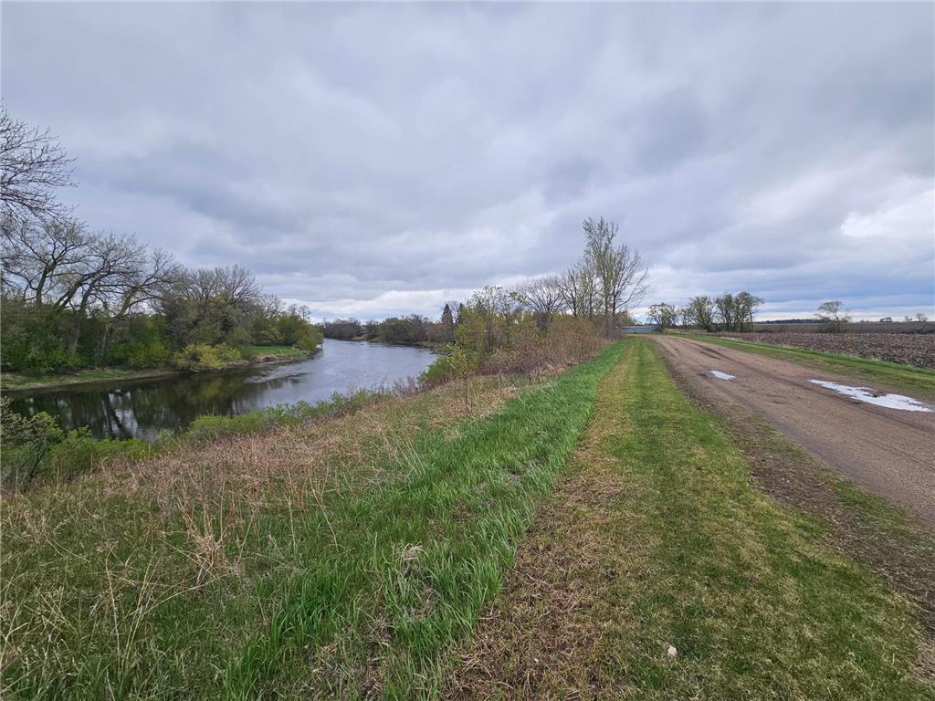 305 Water Avenue S Saint Hilaire MN 56754 - Red Lake River 7077188 image41