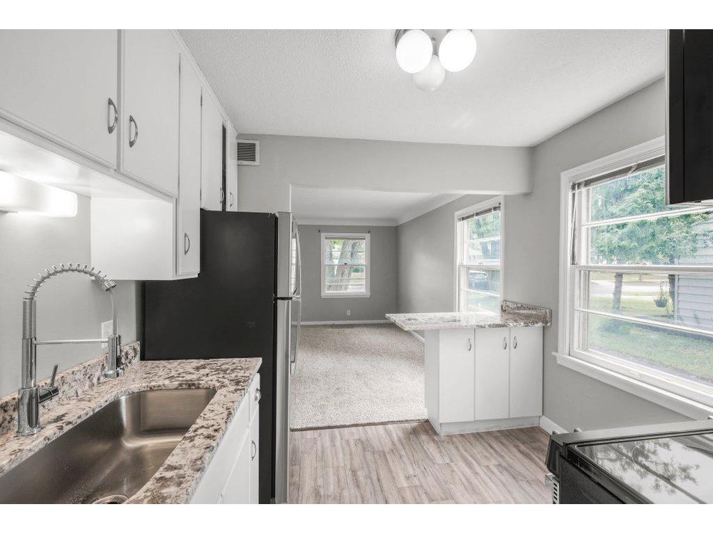 3050 Utah Avenue S Saint Louis Park MN 55426 7115000 image9