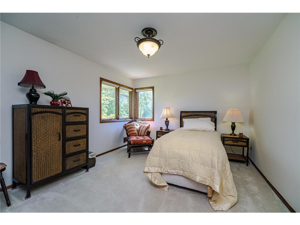 3052 Cherrywood Court Eagan MN 55121 7071448 image19