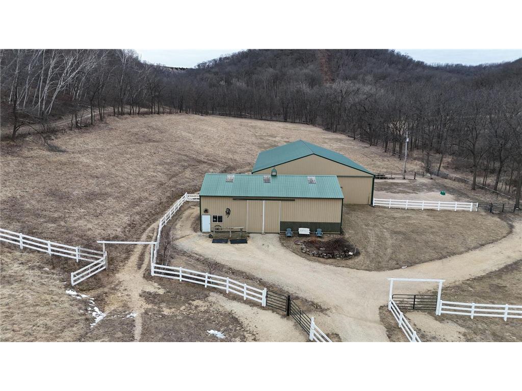 30530 Valleyview Road New Hartford Twp MN 55925 6672650 image1
