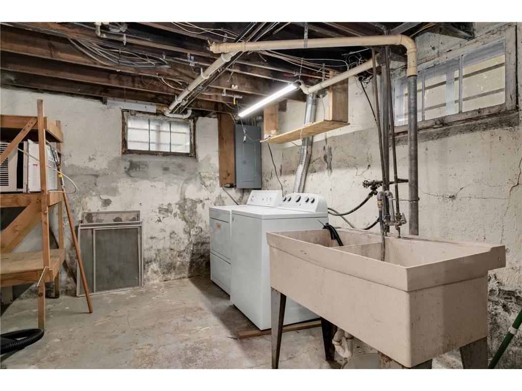 3054 15th Avenue S Minneapolis MN 55407 7081791 image32