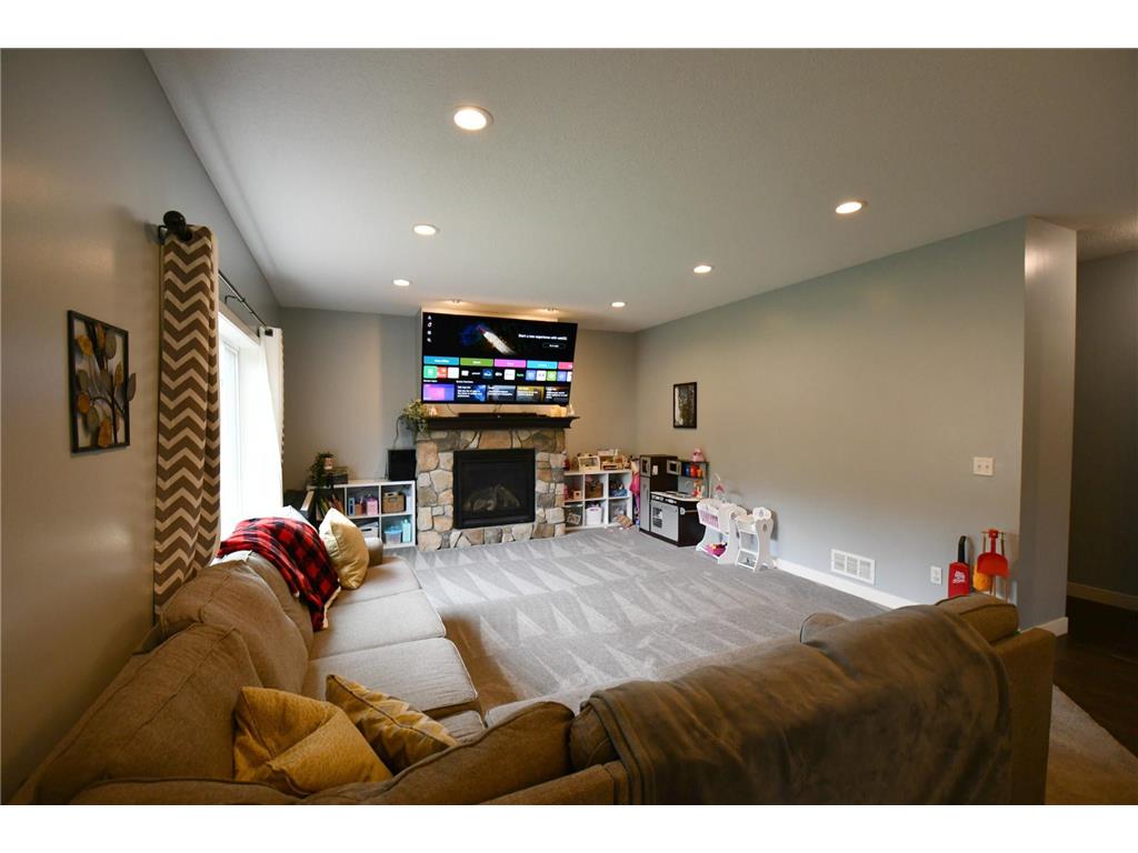 3054 224th Street W Farmington MN 55024 7070036 image6