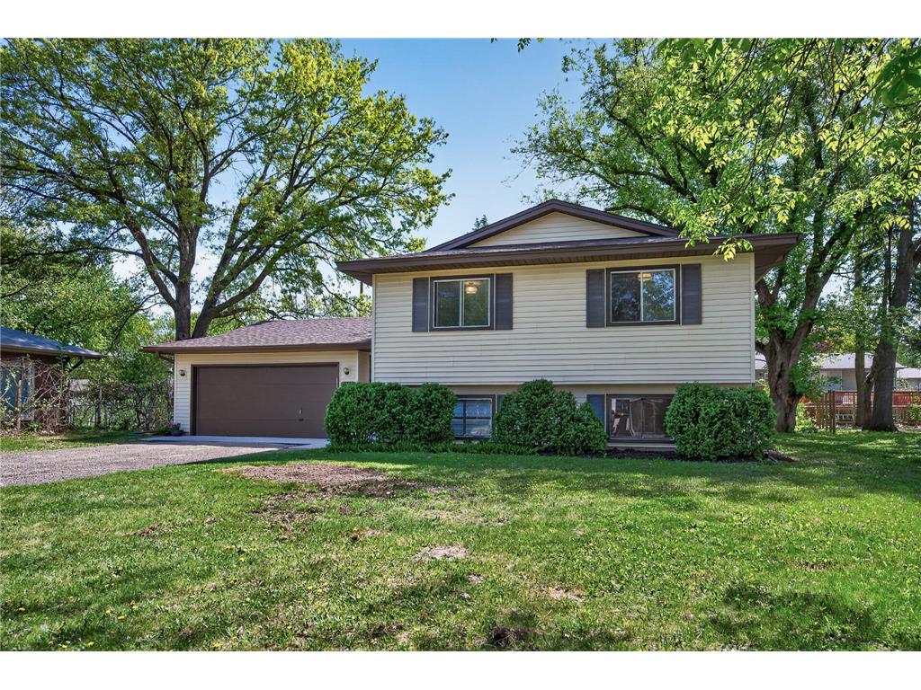 3054 Wilder Street N Roseville MN 55113 7071577 image1