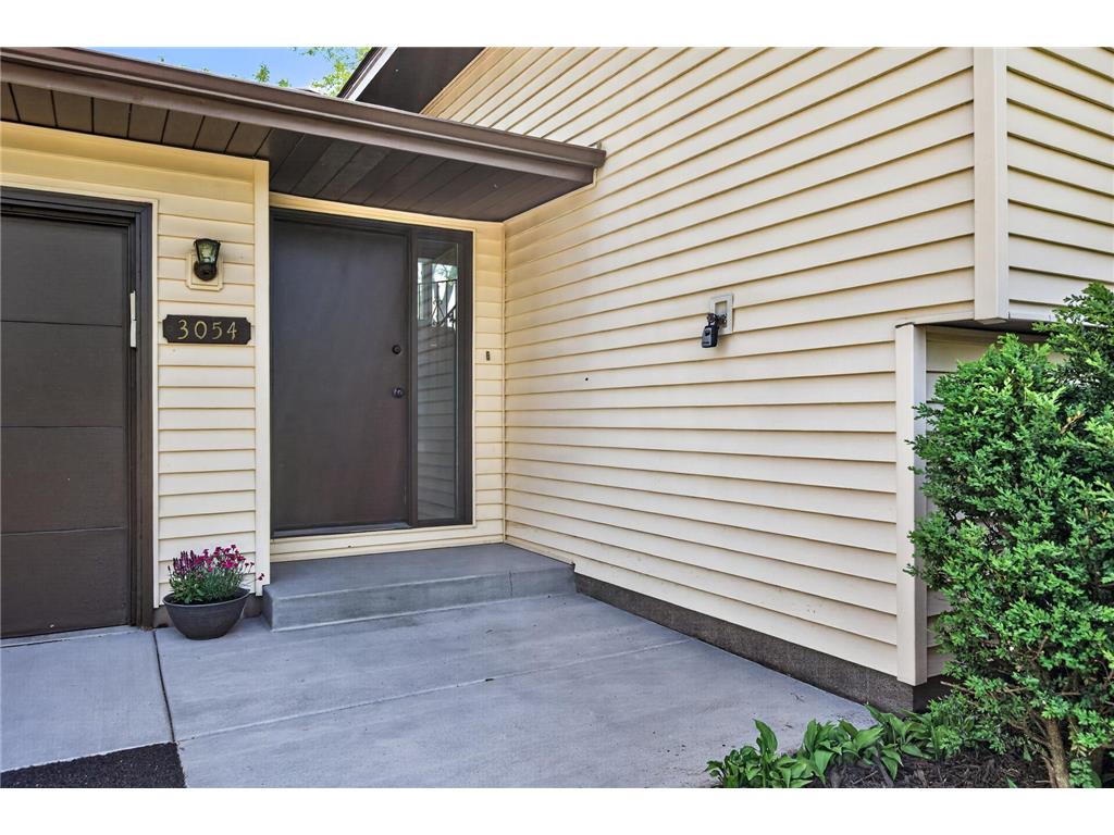 3054 Wilder Street N Roseville MN 55113 7071577 image2