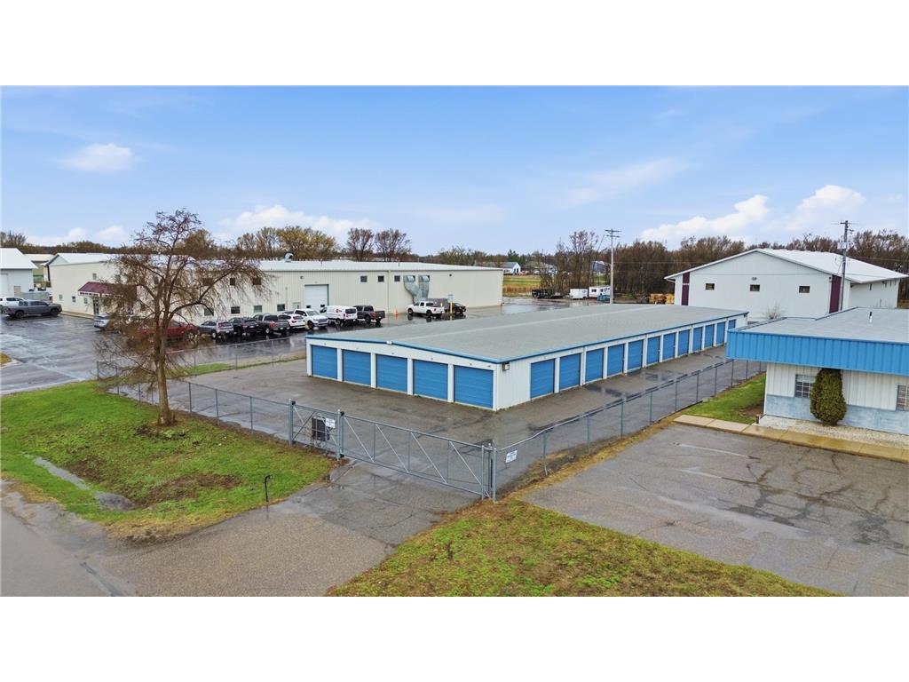 3055 3rd Street S Waite Park MN 56387 7048002 image1
