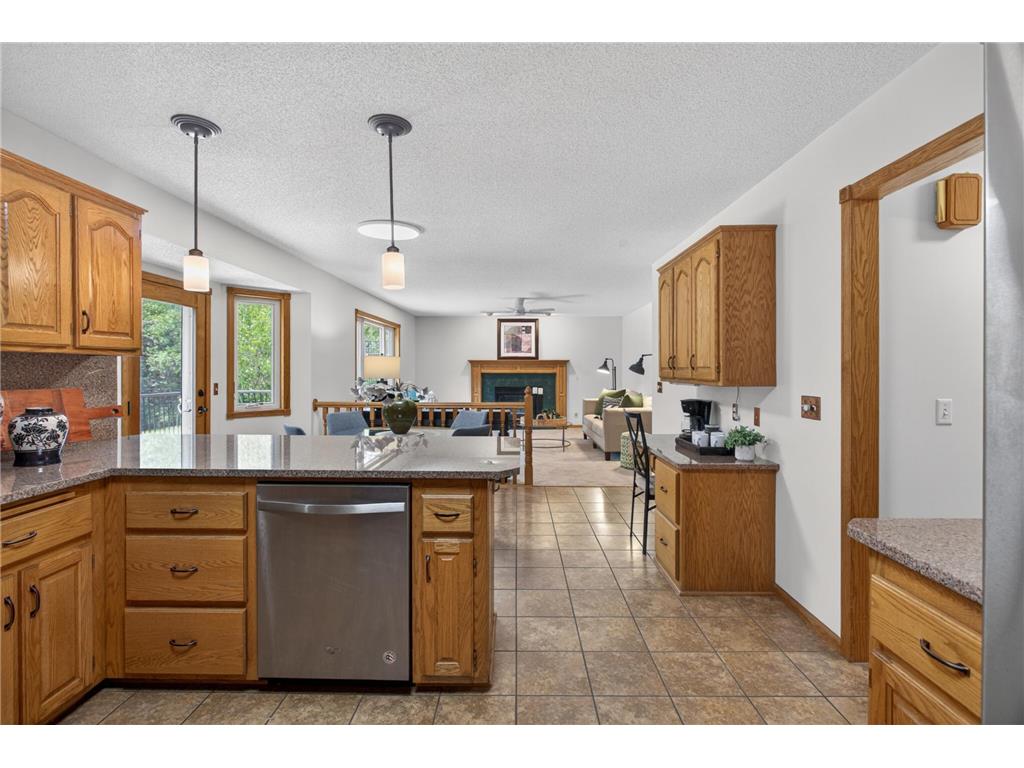 3057 Walter Street Maplewood MN 55109 7082415 image11