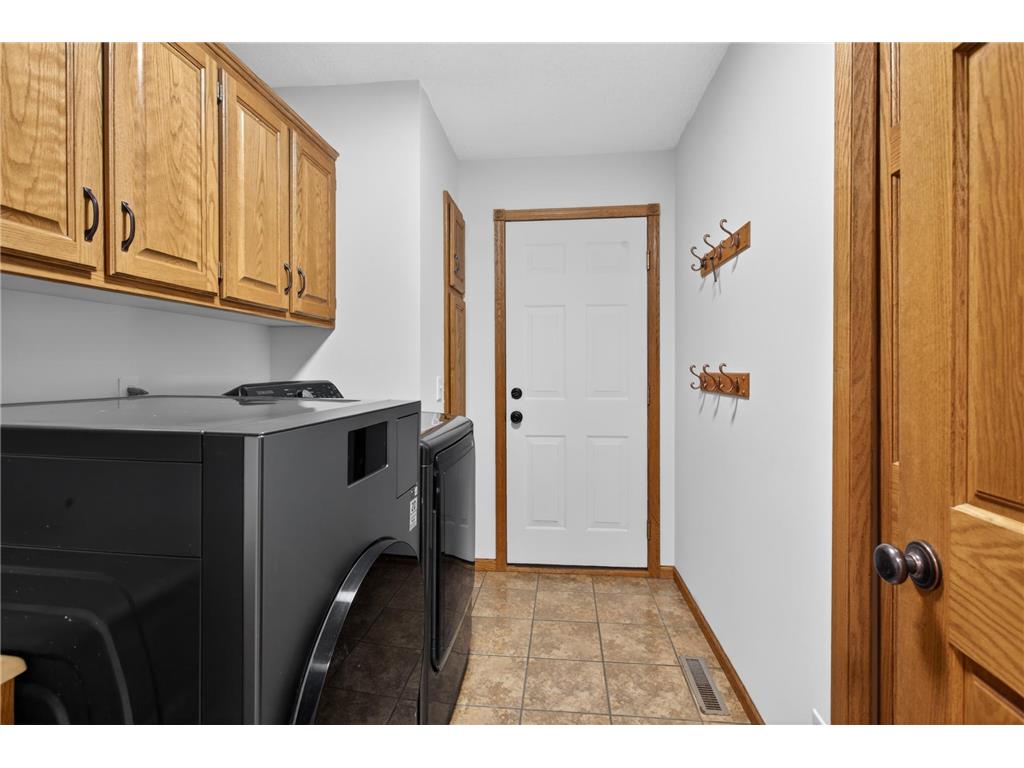 3057 Walter Street Maplewood MN 55109 7082415 image17