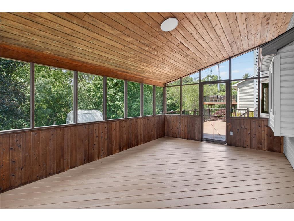 3057 Walter Street Maplewood MN 55109 7082415 image4