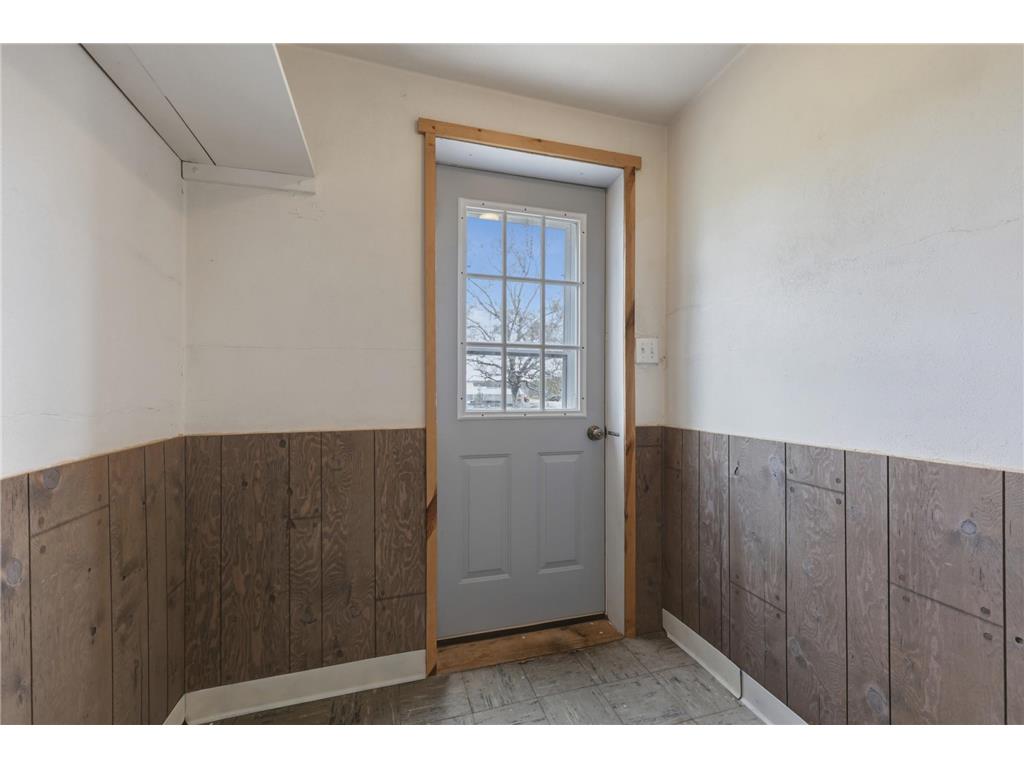 30592 179th Street Detroit Lakes MN 56501 7078259 image3