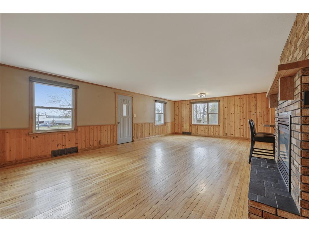 30592 179th Street Detroit Lakes MN 56501 7078259 image5