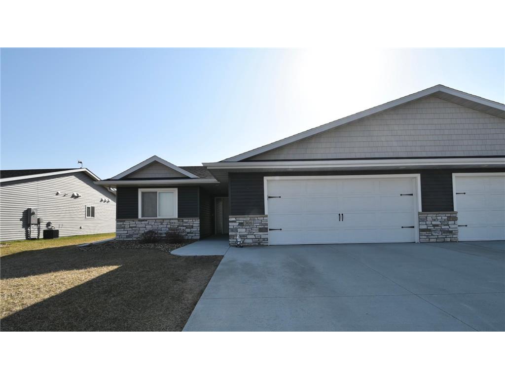 306 11th Street N Goodhue MN 55027 6703771 image1