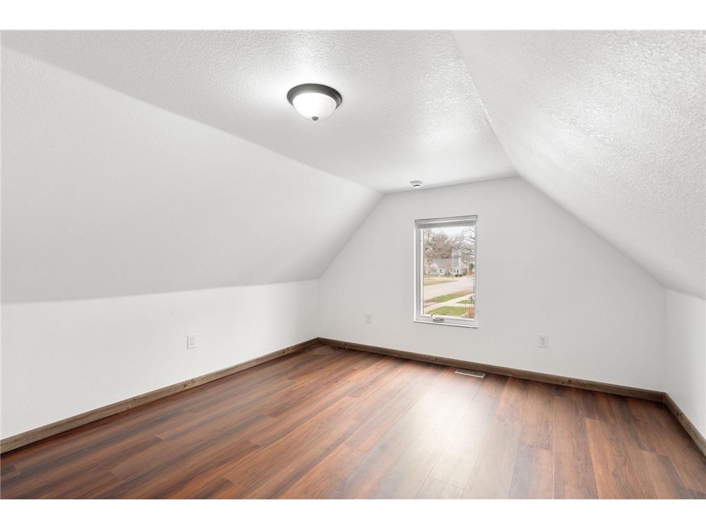 306 12th Avenue SW Austin MN 55912 7054149 image27