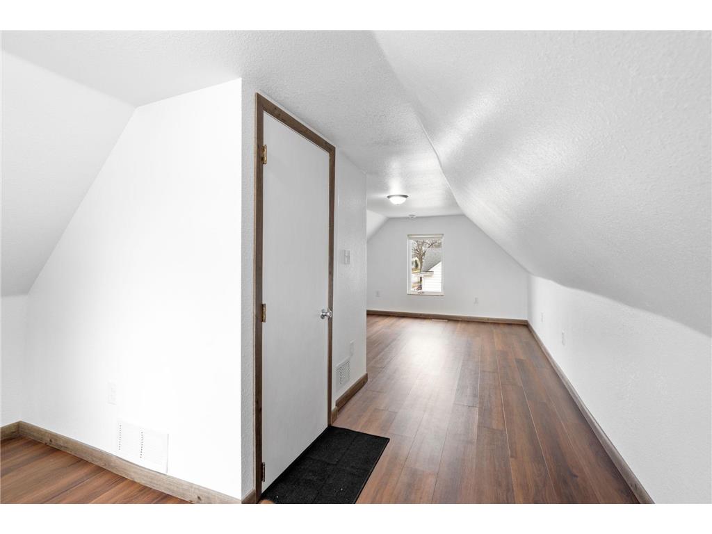 306 12th Avenue SW Austin MN 55912 7054149 image6