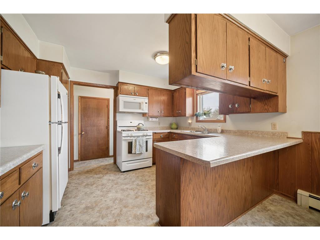306 3rd Avenue SE Blooming Prairie MN 55917 7043794 image6