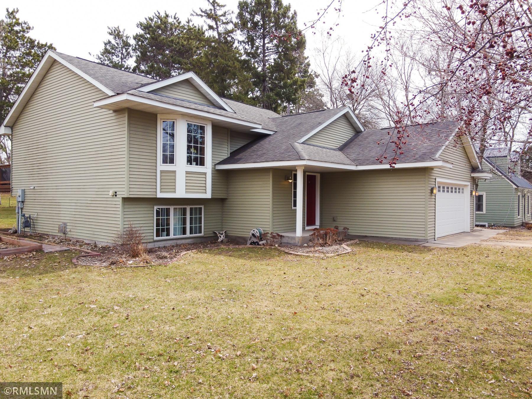 306 7th Street N, Hudson, WI 54016 MLS 5712603 Edina Realty