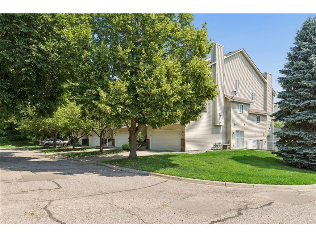 306 Brickyard Drive Chaska MN 55318 7098408 image33