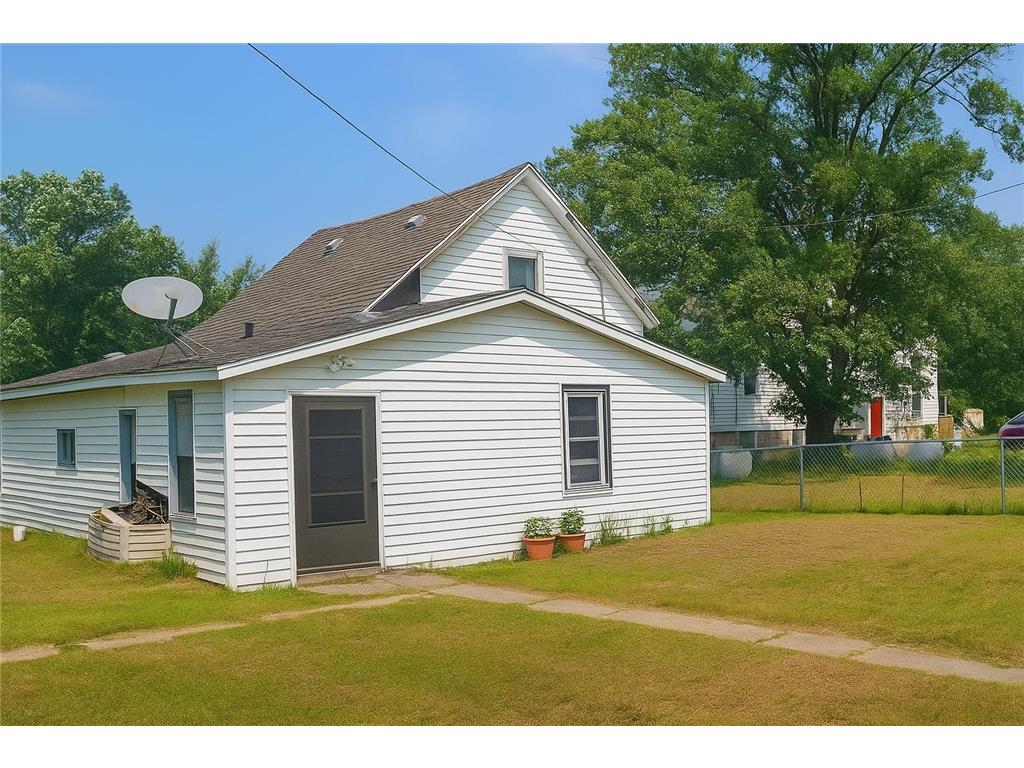 306 Cook Street Palisade MN 56469 6768724 image1
