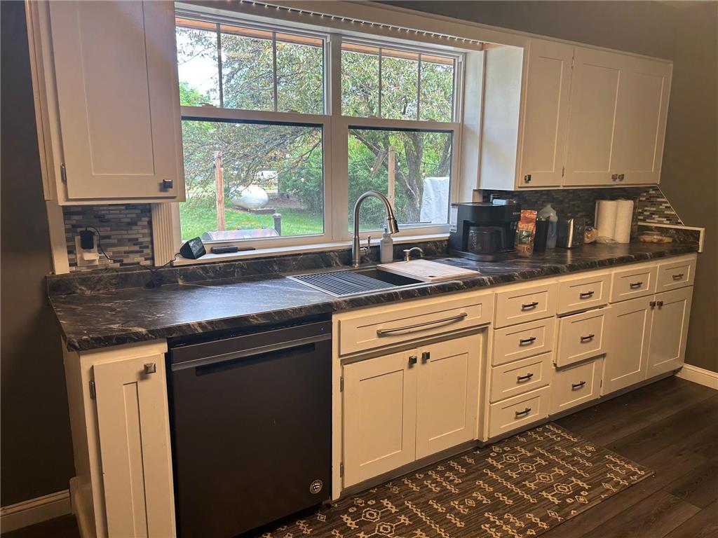 306 E 2nd Street Minneota MN 56264 7051465 image2