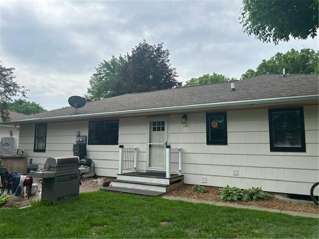 306 E 2nd Street Minneota MN 56264 7051465 image22