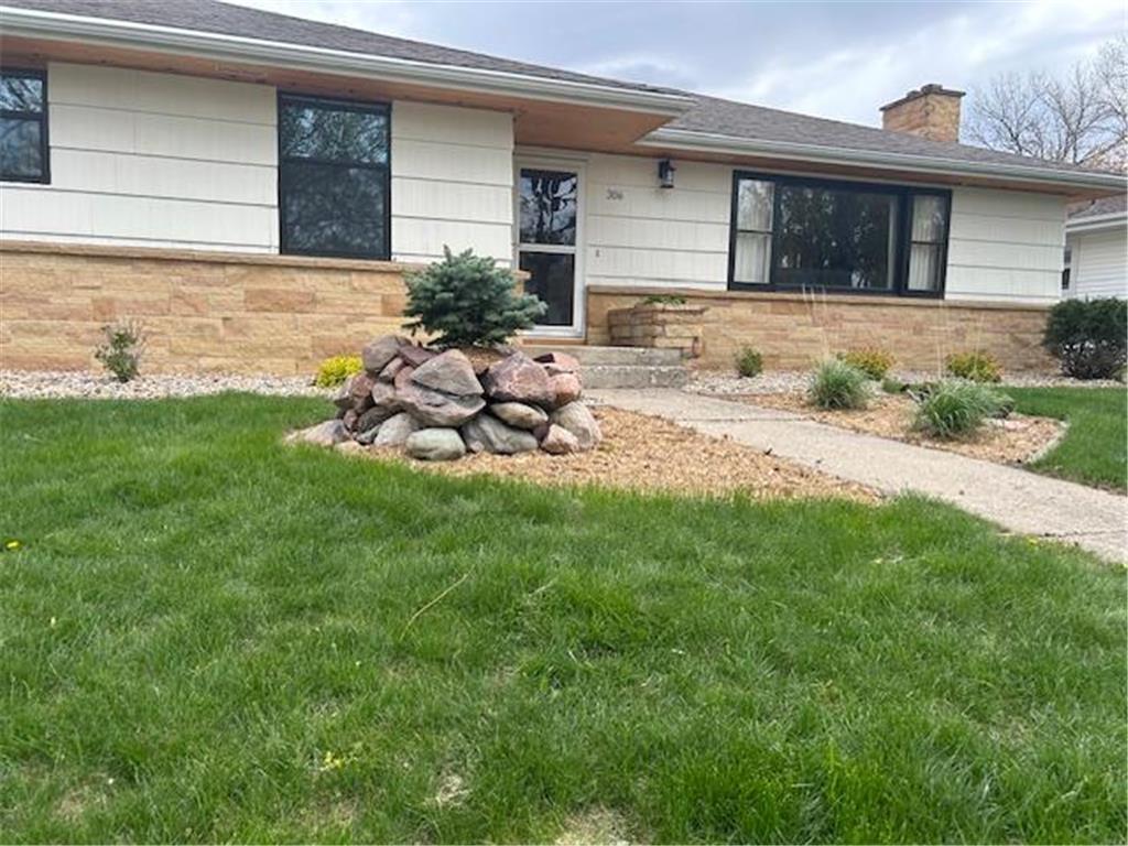 306 E 2nd Street Minneota MN 56264 7051465 image27