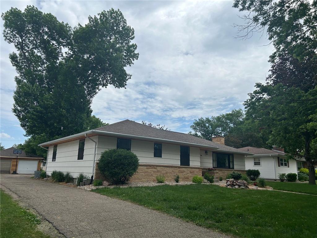 306 E 2nd Street Minneota MN 56264 7051465 image28