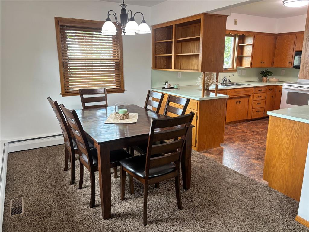 306 E 5th Street N Truman MN 56088 7080749 image3