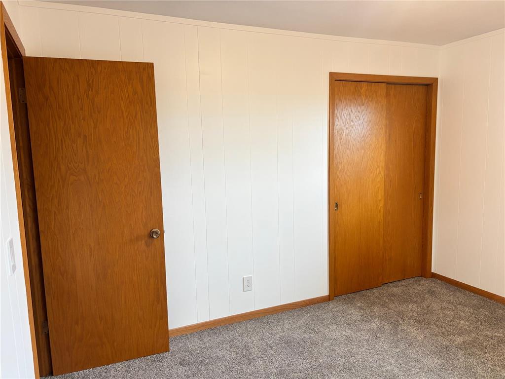 306 E 5th Street N Truman MN 56088 7080749 image40