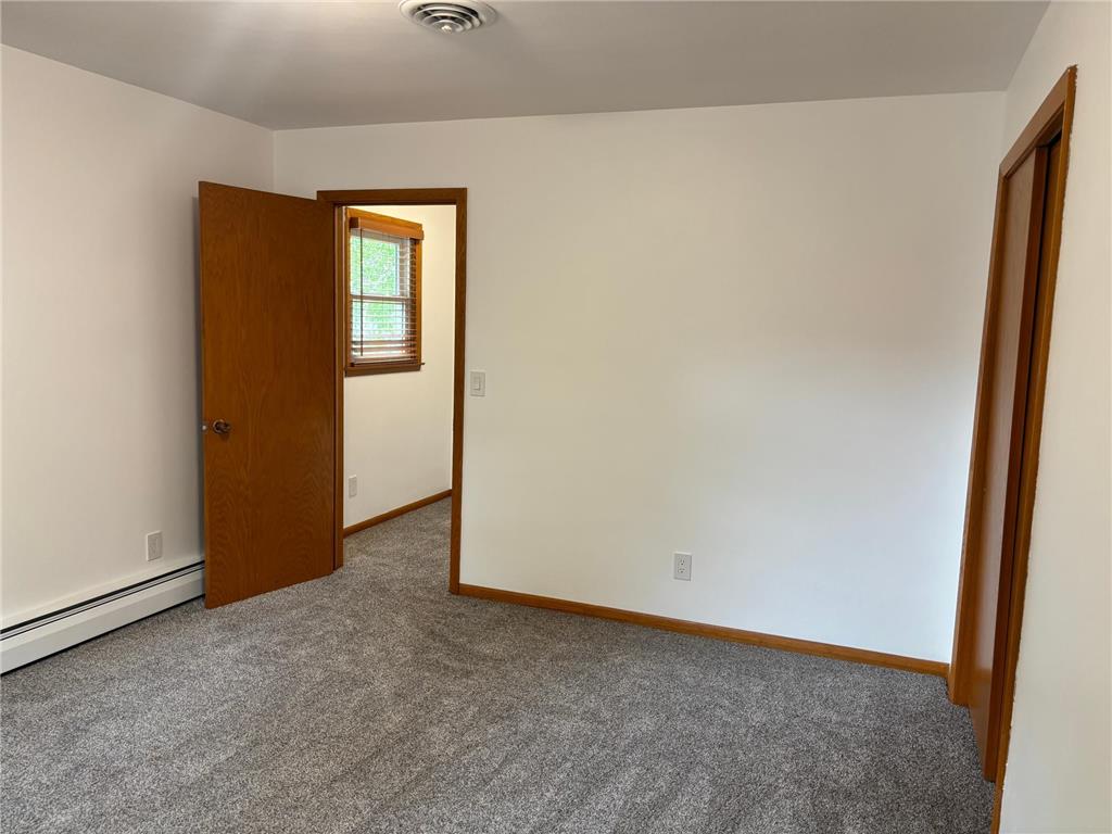 306 E 5th Street N Truman MN 56088 7080749 image47
