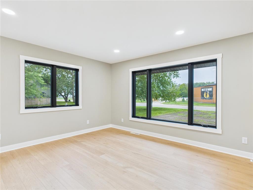 306 Elk Street NW Warroad MN 56763 6766140 image14