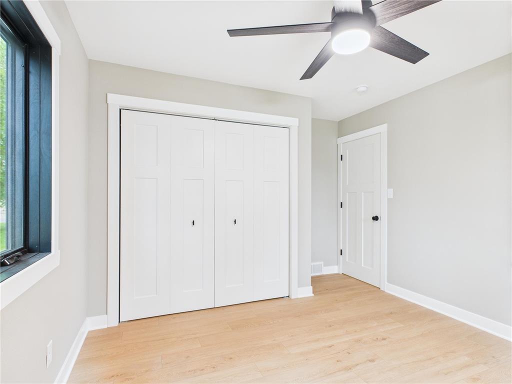 306 Elk Street NW Warroad MN 56763 6766140 image18