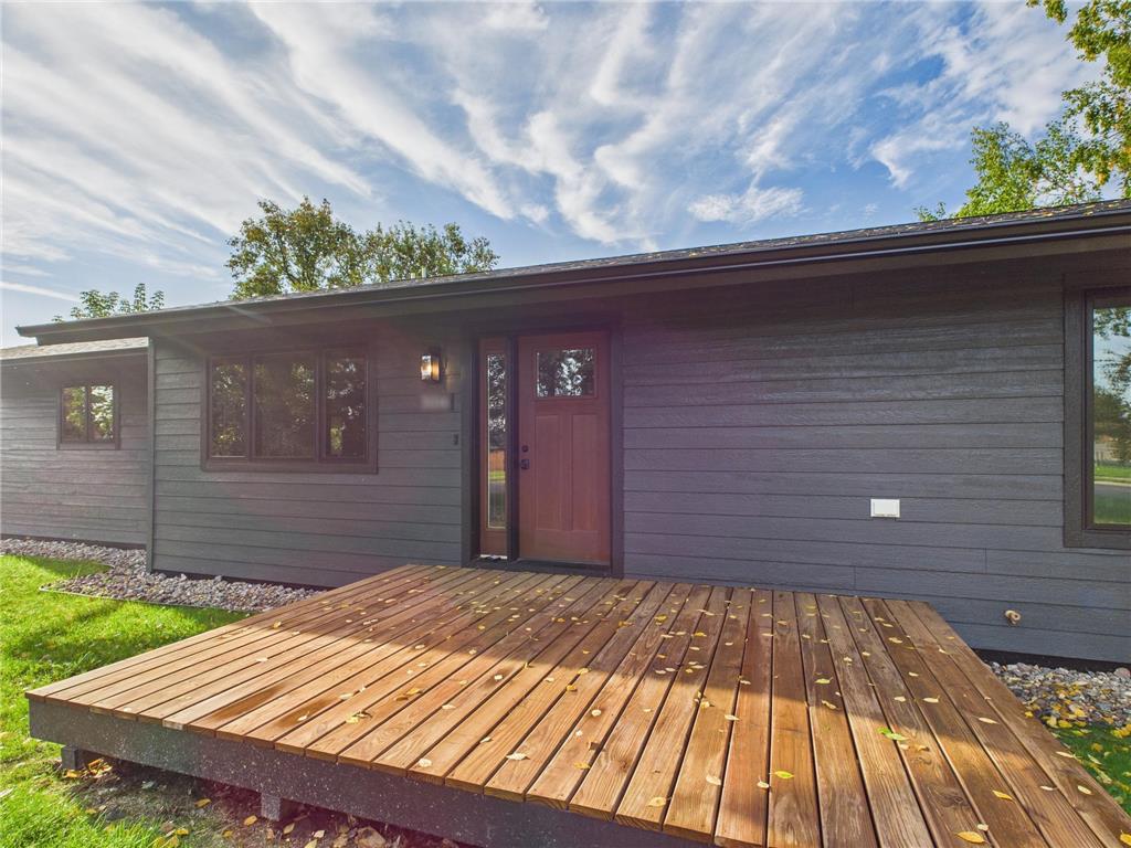 306 Elk Street NW Warroad MN 56763 6766140 image3