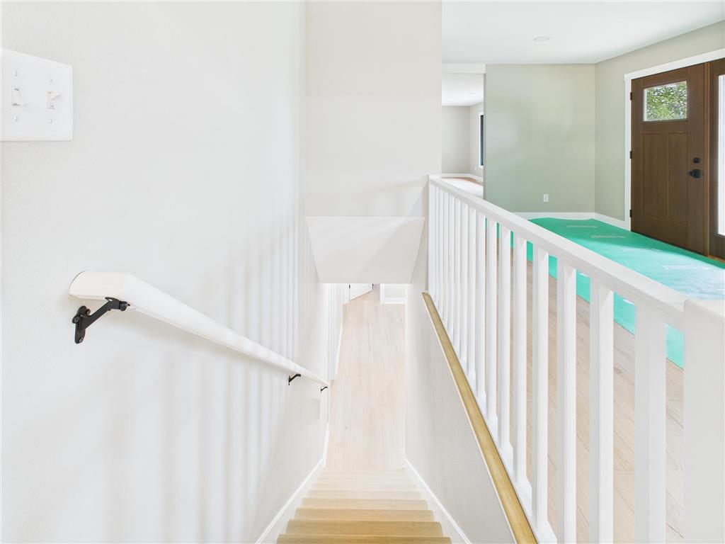 306 Elk Street NW Warroad MN 56763 6766140 image38