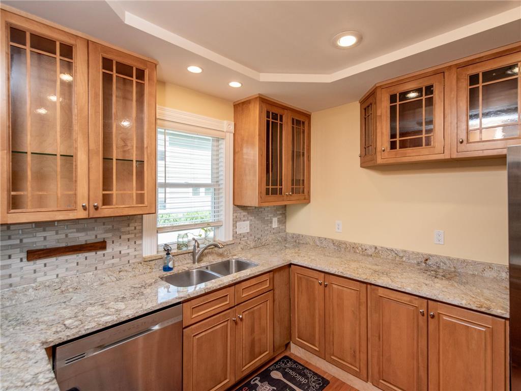 306 Harrison Avenue Saint Paul MN 55102 7044080 image14
