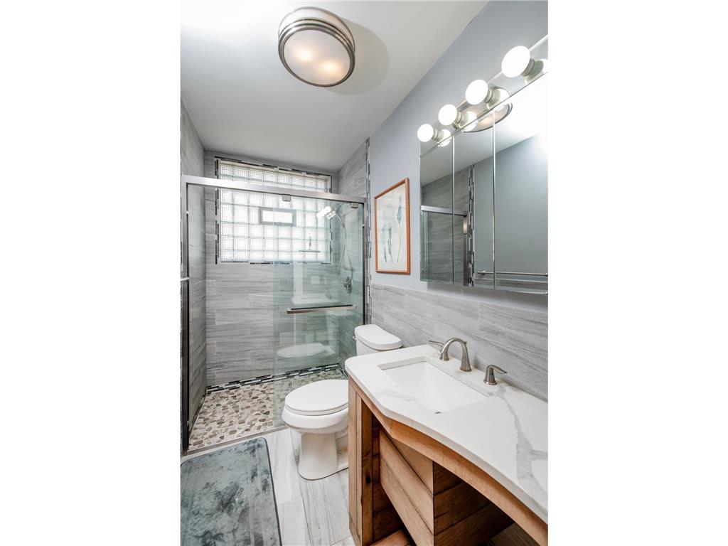 306 Harrison Avenue Saint Paul MN 55102 7044080 image15